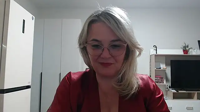 EleanoraDream online show from February 15, 2026, 11:56 pm