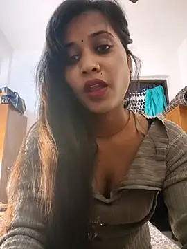 Snapshot of cute_radhikaa chatting on October 23, 2025, 6:06 pm cute radhikaa online show from October 23, 2025, 6:06 pm