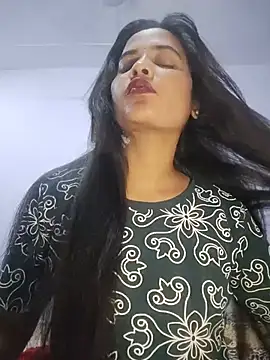 Snapshot of cute_radhikaa chatting on May 31, 2026, 7:04 pm cute radhikaa online show from May 31, 2026, 7:04 pm