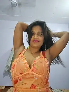 Snapshot of cute_radhikaa chatting on July 10, 2026, 9:12 am cute radhikaa online show from July 10, 2026, 9:12 am