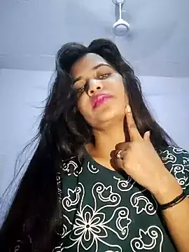Snapshot of cute_radhikaa chatting on July 23, 2026, 9:02 pm cute radhikaa online show from July 23, 2026, 9:02 pm