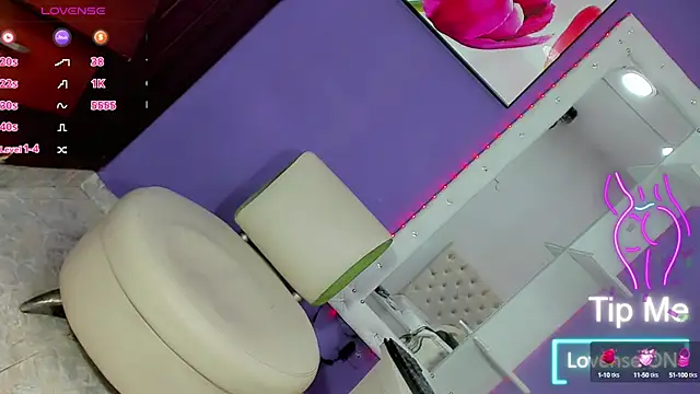 Valentina Horny777 online show from October 10, 2025, 10:31 pm