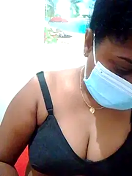 boosypussy online show from July 15, 2026, 1:38 pm
