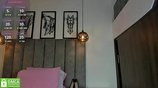 Snapshot of Gia_Scott chatting on November 27, 2025, 12:40 pm Gia Scott online show from November 27, 2025, 12:40 pm