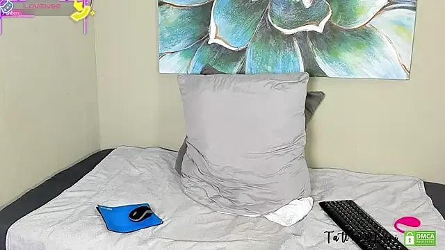 TattoedLexi  online show from March 12, 2026, 7:58 am