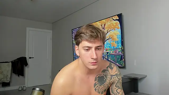 DaniHort online show from March 29, 2026, 7:41 am