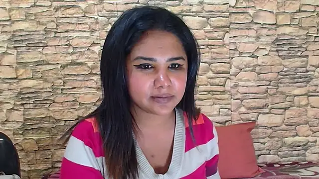 Snapshot of IndiaSexyStripper4u chatting on June 6, 2026, 7:29 pm IndiaSexyStripper4u online show from June 6, 2026, 7:29 pm