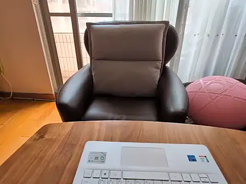 zack23088 online show from April 23, 2026, 2:13 am