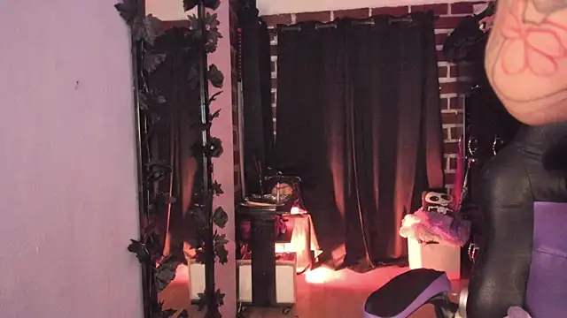 Snapshot of Katyuska_Sg1 chatting on October 26, 2025, 7:31 pm Katyuska Sg1 online show from October 26, 2025, 7:31 pm