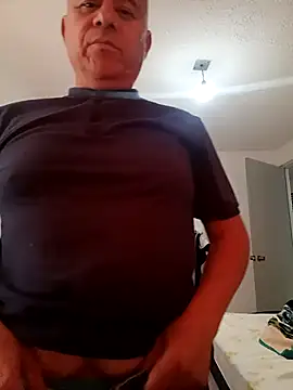 cuntico online show from October 11, 2025, 7:56 pm