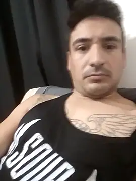 bigandstrong2217 online show from September 9, 2025, 4:12 am