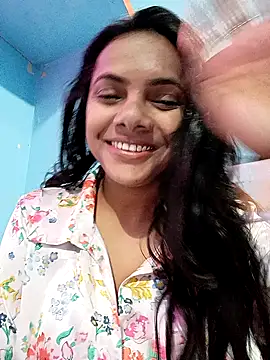 sofia-xy online show from February 9, 2026, 10:30 am