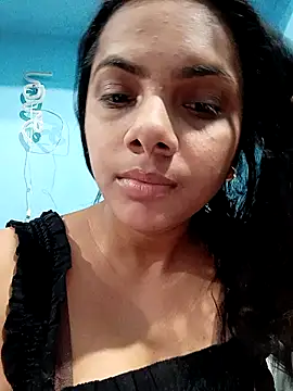 sofia-xy online show from February 10, 2026, 7:56 am