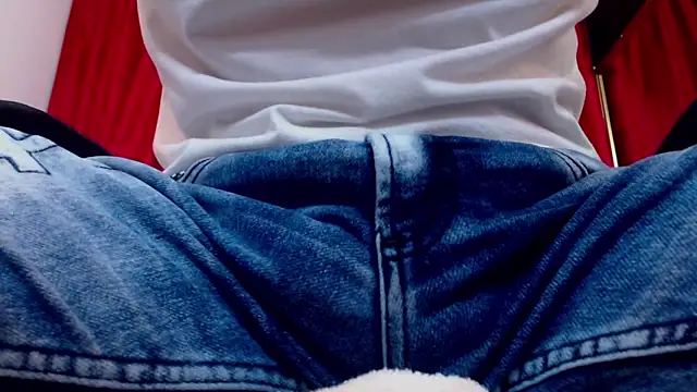 Derek Storm  online show from October 3, 2025, 3:36 am