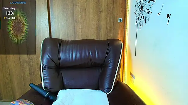 Sophia k Rk online show from April 12, 2026, 2:27 am