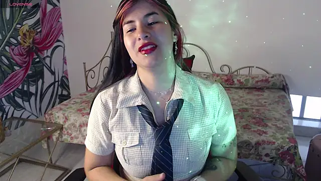 Nina harper  online show from October 26, 2025, 12:55 pm