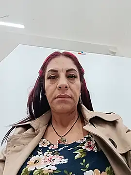  Kamy Hot online show from May 16, 2026, 1:21 pm