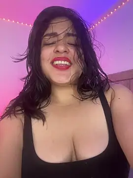 EmilyNoir1 online show from February 10, 2026, 8:57 pm