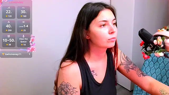 Snapshot of peachyness chatting on November 27, 2025, 4:09 pm peachyness online show from November 27, 2025, 4:09 pm