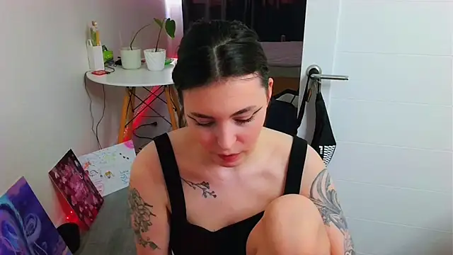 peachyness online show from July 12, 2026, 1:02 pm