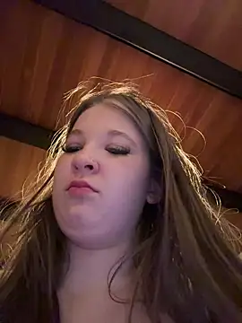 Snapshot of SweetTeenGirl chatting on December 18, 2025, 4:40 am SweetTeenGirl online show from December 18, 2025, 4:40 am