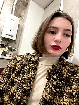 ZariaFlame online show from December 16, 2025, 10:59 pm