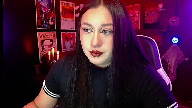 Snapshot of Ravendark_ chatting on September 29, 2025, 8:24 pm Ravendark online show from September 29, 2025, 8:24 pm