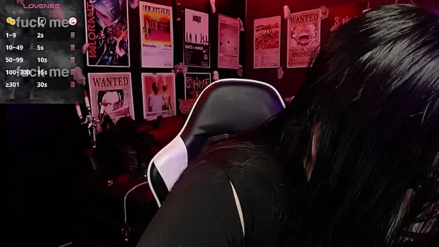 Snapshot of Ravendark_ chatting on October 23, 2025, 7:56 pm Ravendark online show from October 23, 2025, 7:56 pm