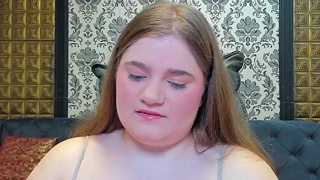 LissaBigTitts online show from December 19, 2025, 9:11 pm