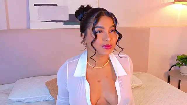 LanaRozz online show from April 8, 2026, 7:36 pm