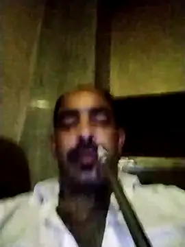 Snapshot of salimbasha chatting on April 23, 2026, 10:23 pm salimbasha online show from April 23, 2026, 10:23 pm