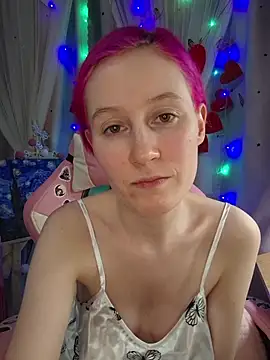 Fuzzy Unicorn online show from February 16, 2026, 7:32 pm