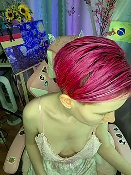Fuzzy Unicorn online show from July 3, 2026, 11:38 am
