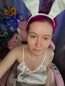 Fuzzy Unicorn online show from July 22, 2026, 10:40 am