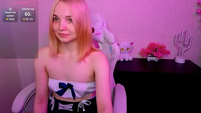 AnimeAlica18 online show from February 4, 2026, 3:34 am