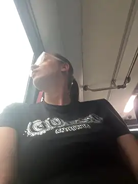 eli5566 online show from July 26, 2026, 4:58 pm