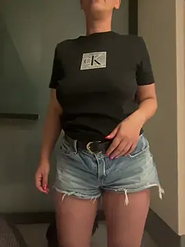 eli5566 online show from July 28, 2026, 8:23 pm