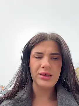 Snapshot of MiraReach chatting on May 5, 2026, 3:14 am MiraReach online show from May 5, 2026, 3:14 am