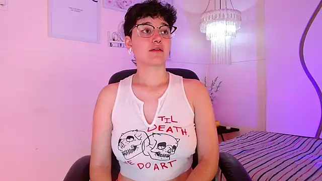 Snapshot of jeroharper chatting on September 14, 2025, 6:51 pm jeroharper online show from September 14, 2025, 6:51 pm