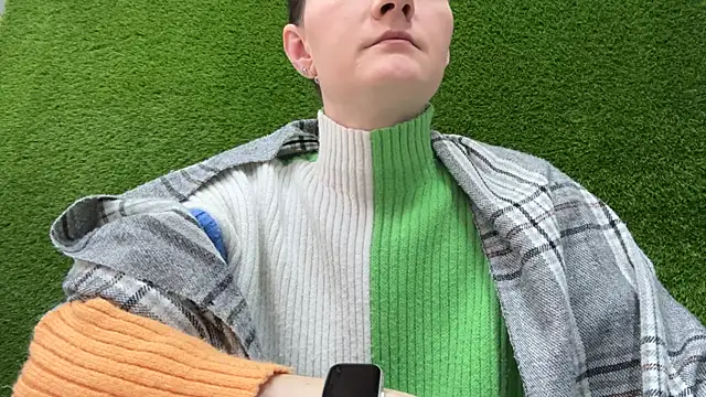 AshlyJoy online show from October 12, 2025, 8:02 am