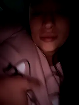 Georginav2 online show from September 10, 2025, 3:17 am