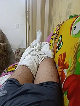 chicopistolarosa online show from July 13, 2026, 6:38 am