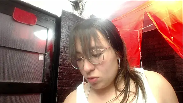 mia 778 online show from October 25, 2025, 1:18 pm