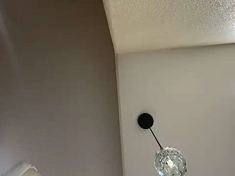 tanjir020 online show from April 22, 2026, 3:46 pm