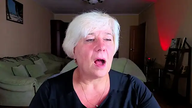 Milana Milky online show from September 25, 2025, 5:00 am