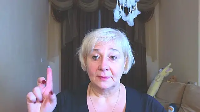 Milana Milky online show from December 22, 2025, 5:04 am