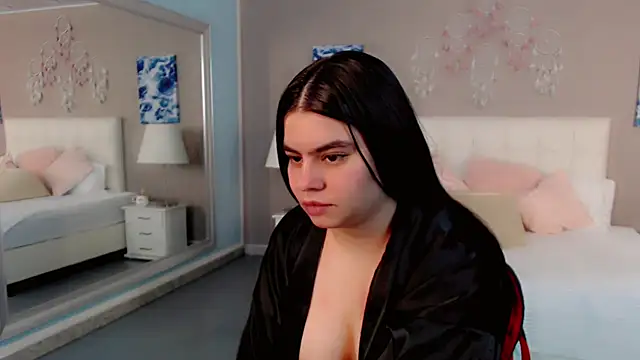 maddissonivanova online show from March 28, 2026, 7:13 pm