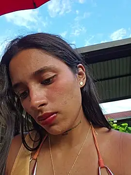Lorena Mcfly online show from July 27, 2026, 11:39 am