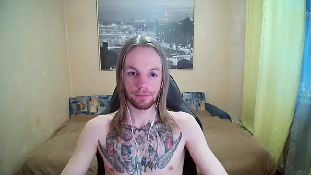 Snapshot of AdamDickens chatting on May 7, 2026, 1:00 am AdamDickens online show from May 7, 2026, 1:00 am