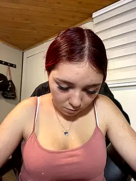 Snapshot of Karen18_boobs chatting on November 27, 2025, 1:51 am Karen18 boobs online show from November 27, 2025, 1:51 am